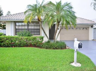 185 Citrus Trails Cir, Boynton Beach, FL 33436