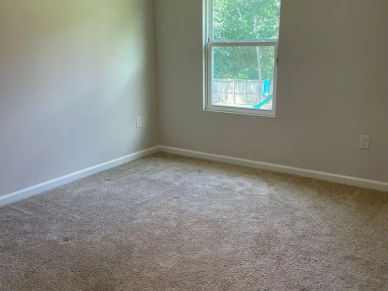 5241 Peach Dr — Photo 15