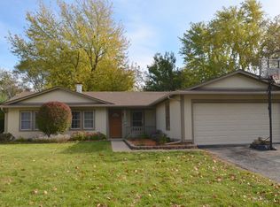 1185 Cumberland Rd, Aurora, IL 60504