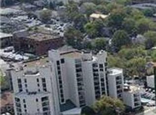 900 19th Ave S APT 307, Nashville, TN 37212