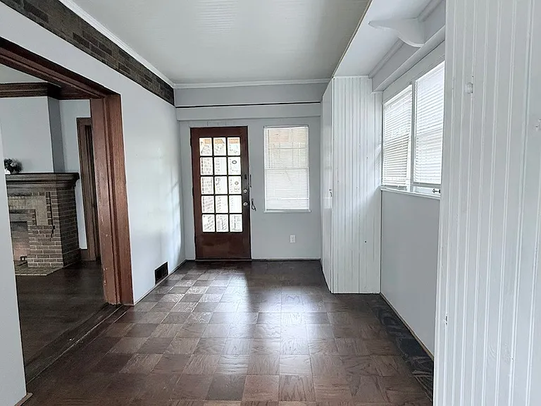 1919 NW 17th St — Photo 10