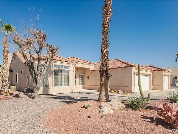 4th image of 2043 E Oasis Ln