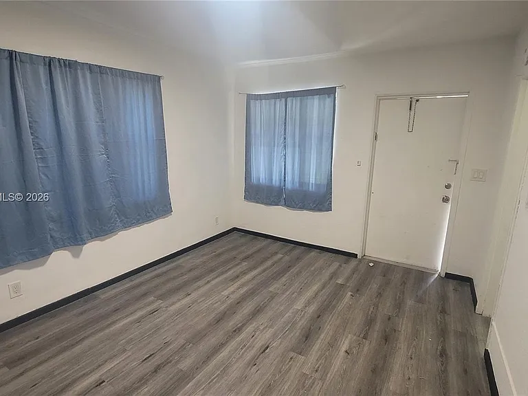2742 Johnson St #20 — Photo 3