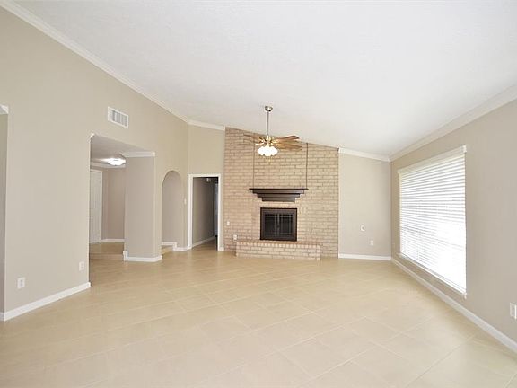 5th image of 17151 Barcelona Dr
