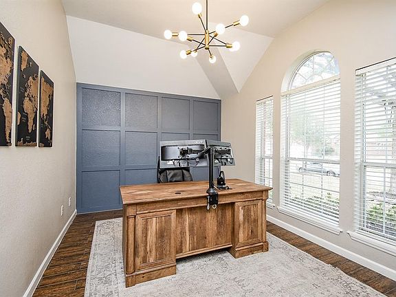 4th image of 14819 Cross Stone Ct