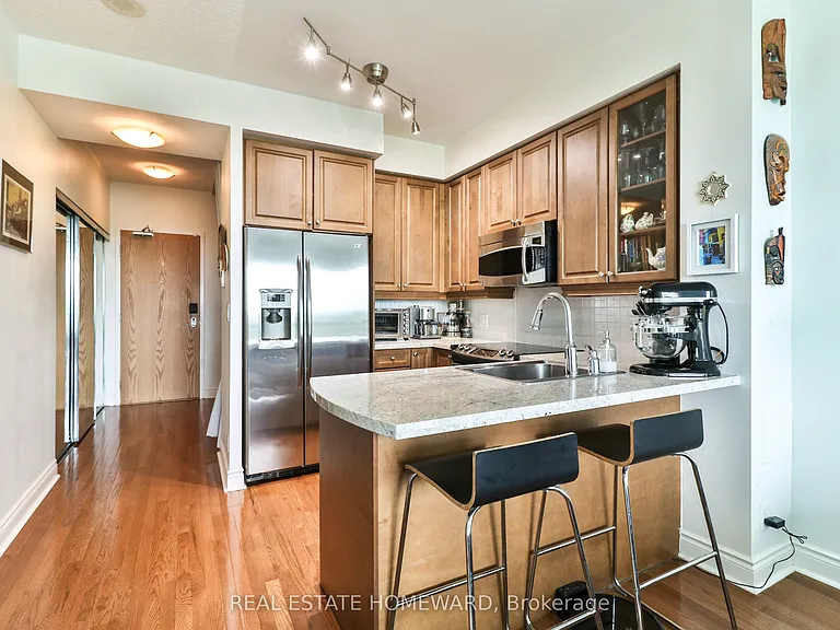 1900 Lake Shore Blvd W #608 — Photo 10