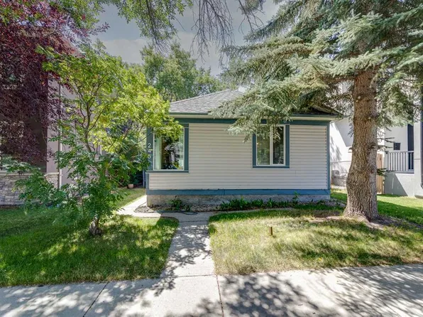245 N 21st Ave NW, Calgary, AB T2M 1J4