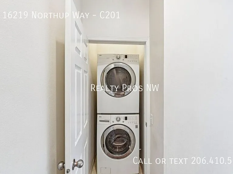 16219 Northup Way #C201 — Photo 35