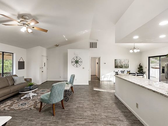 5th image of 11131 Ragan Way