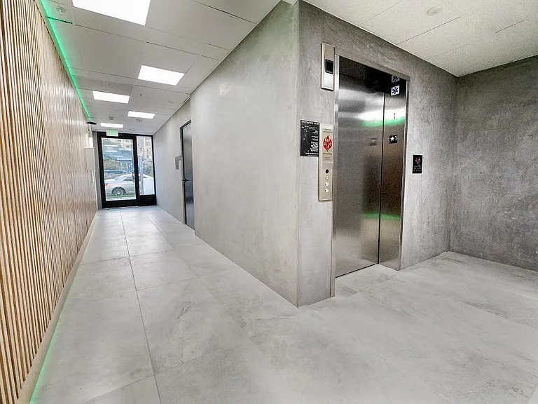 928 S Catalina St #401 — Photo 11