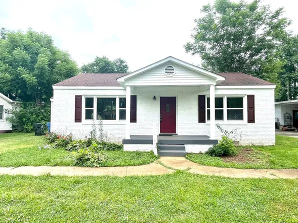 403 Shaw St, Athens, AL 35611