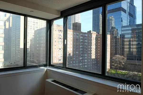 Rented by Miron Properties | media 9