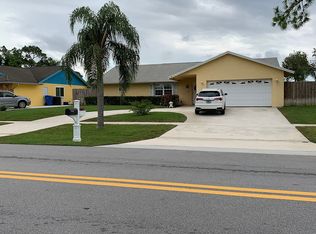 286 Ponce De Leon St, Royal Palm Beach, FL 33411