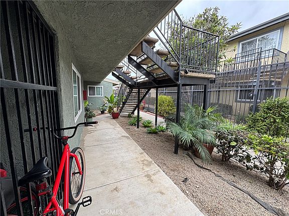 4th image of 17392 Keelson Ln