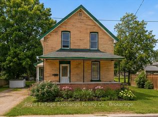 588 11th Ave, Hanover, ON N4N2S6