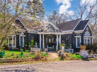 1303 Springview Dr, Chattanooga, TN 37421