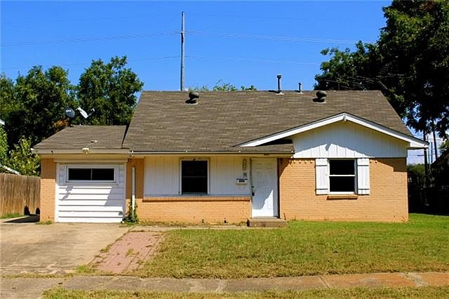 1st image of 806 Primrose Dr