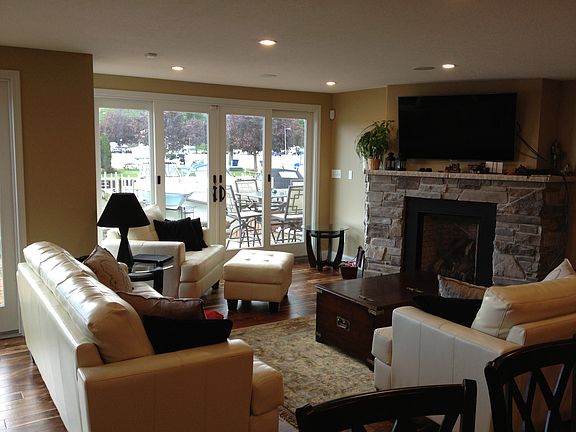 4th image of 229 Yacht Club Dr