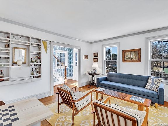 3rd image of 16 Cutler St
