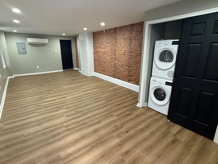 1714 W Girard Ave #3 — Photo 4