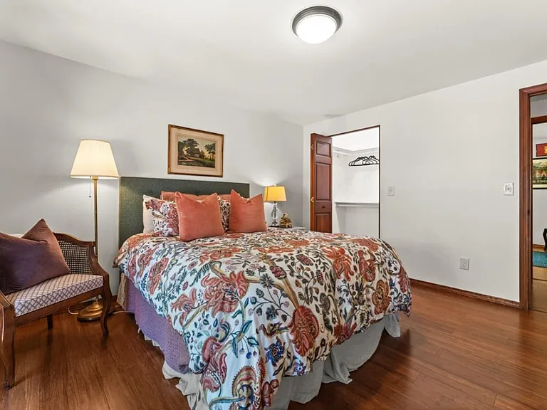 5329 Charleton Ct — Photo 15