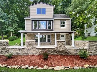 31 Summit Trl, Sparta, NJ 07871