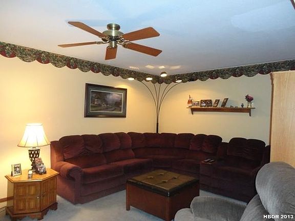 4th image of 9701 Eisenbrandt Ave