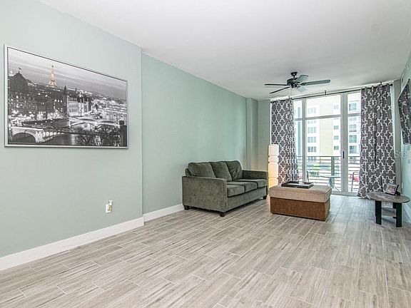 5th image of 1120 E Kennedy Blvd Unit 1126