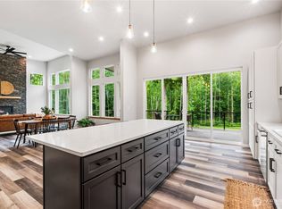 5061 S Pass Rd, Sumas, WA 98295