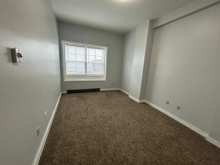 206 E Ayre St #15 — Photo 21