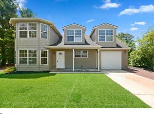 69 Highland Ave, Sicklerville, NJ 08081