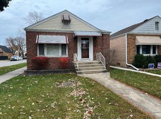 3355 N Panama Ave, Chicago, IL 60634