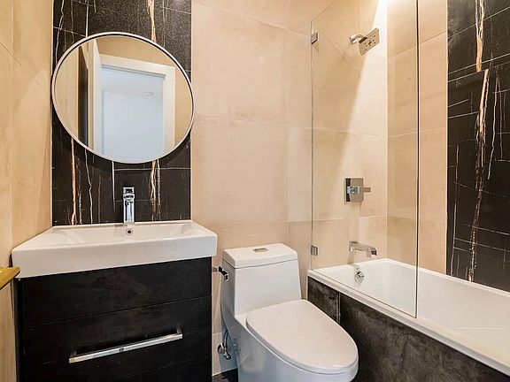 4th image of 791 Sterling Pl #4D