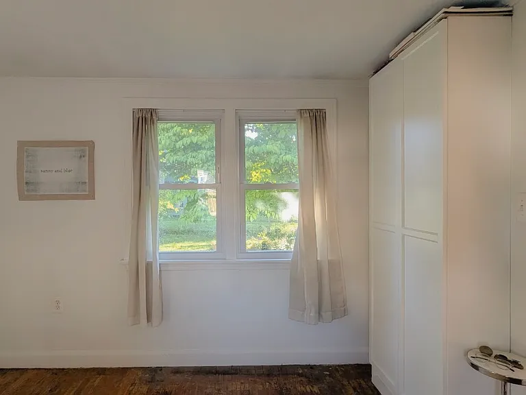 30 Ralph St — Photo 7