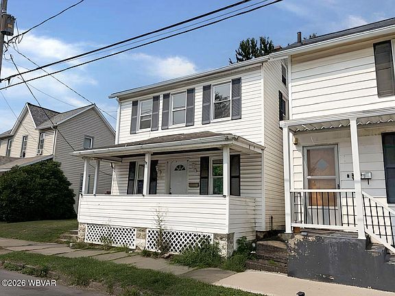 3rd image of 931 Franklin St