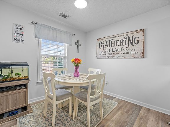 5th image of 15980 Stone Ridge Cir