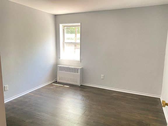 5th image of 250 McLean Ave #3F