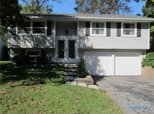 6126 W Pembridge Dr, Toledo, OH 43615