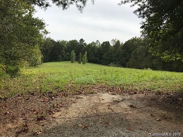 2nd image of 710 Muddy Boots Ln