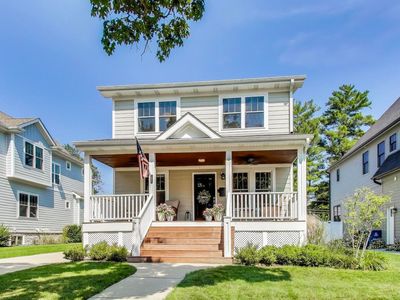 585 S Bryan St, Elmhurst, IL, 60126