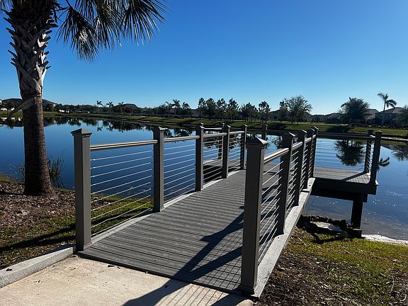 5th image of 15622 Miller Creek Dr