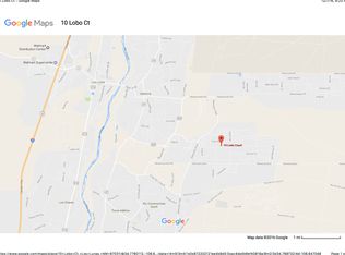 10 Lobo Ct, Los Lunas, NM 87031
