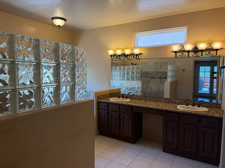 1341 E Rams Hill Dr — Photo 21