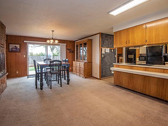 5th image of 3737 NW Sunset Ln