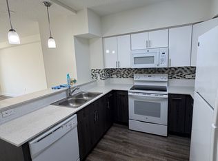 2603 NW 16th Street Rd #810, Miami, FL 33125