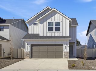 903 N Mirror Creek Way, Meridian, ID 83642