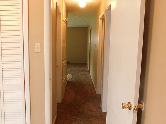 Very Roomy Hallway