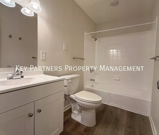 8833 Glenwood St #18 — Photo 14