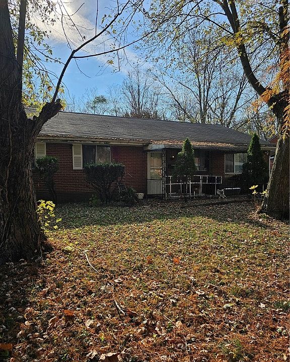 2nd image of 4436 Bluehaven Dr