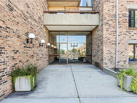 2nd image of 1926 Prairie Sq APT 224B